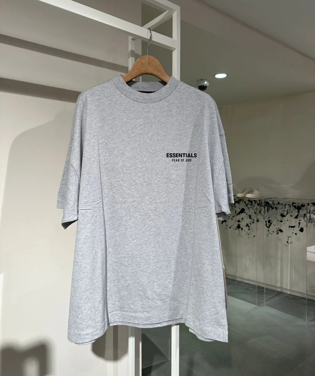 Label Large Standard High Street Fashionable Round Shorts