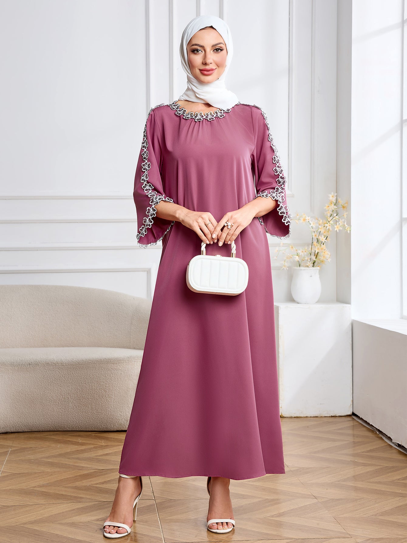 Arabic Lace Elegant Round Neck Dress Muslim Clothing
