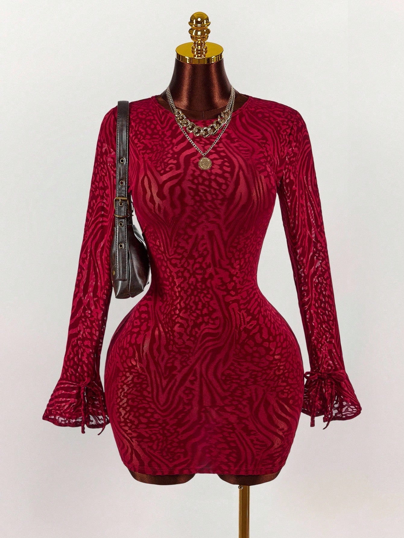 Contrast Color Round Neck Elegant Flare Sleeve Slim Fit Backless Dress